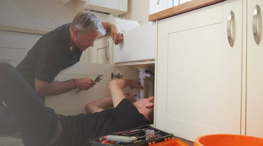 Professional burst pipe repair services in New Site, MS